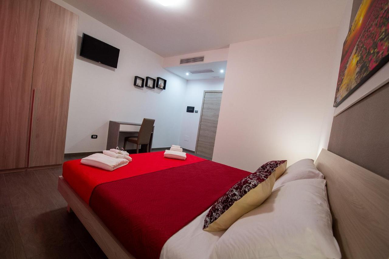 Hotel Perla Del Sud Sava Zewnętrze zdjęcie