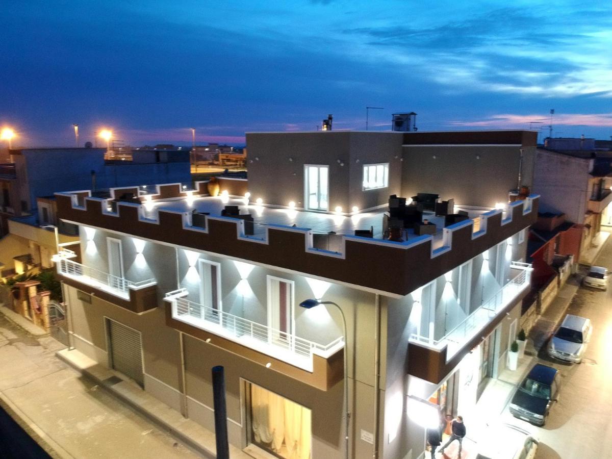 Hotel Perla Del Sud Sava Zewnętrze zdjęcie